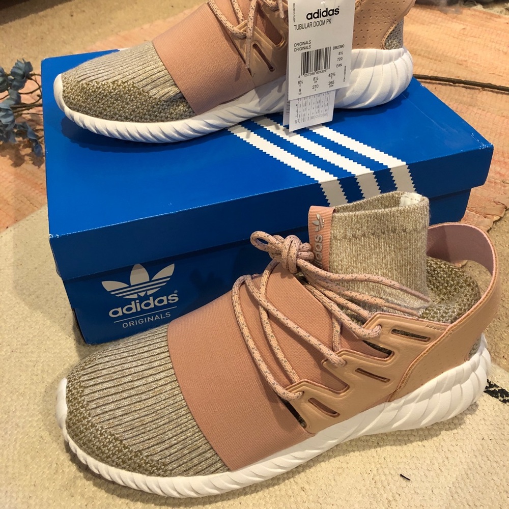 Adidas Tubular Doom PK beige/pink Women’s 9